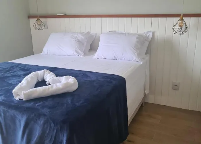 Casas De Alto Padrao Em Condominio Privado