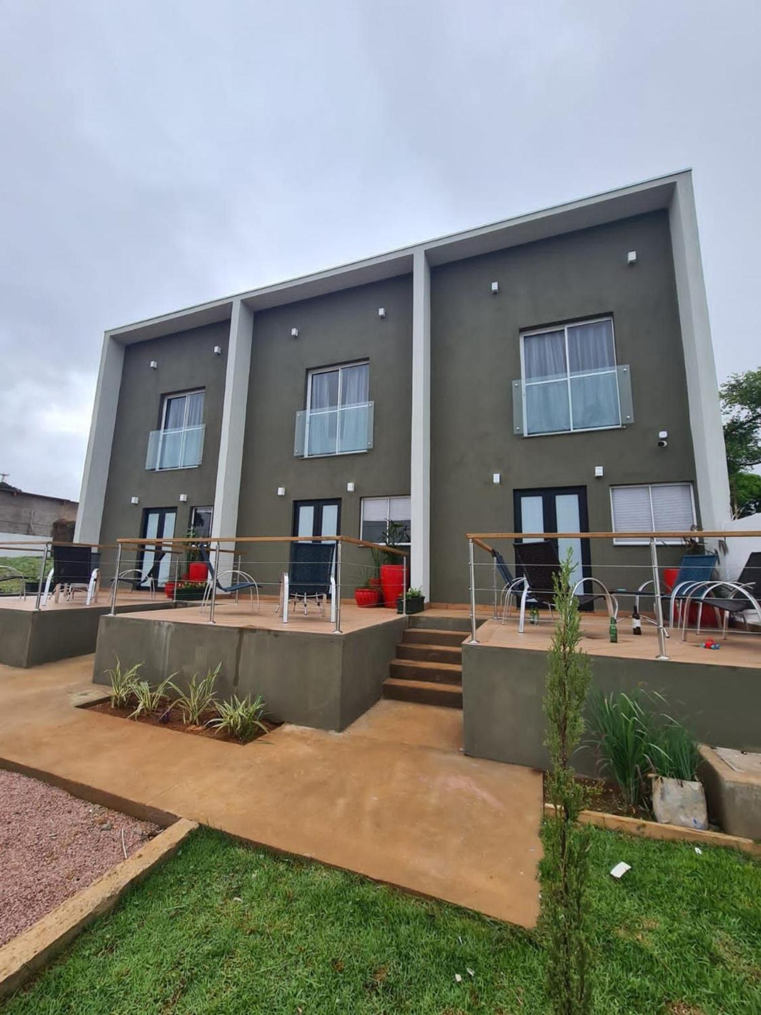 Casas De Alto Padrao Em Privado *